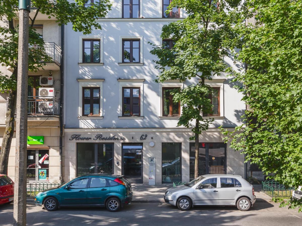 Blossom - Old Town Residence - By Upstairs Krasków Εξωτερικό φωτογραφία